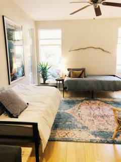 insidemainlargesuite